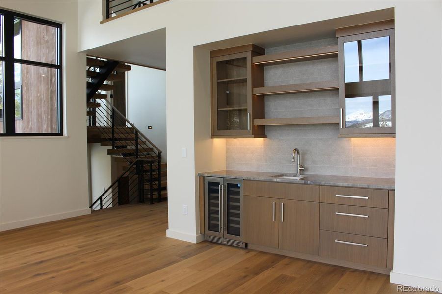Main Level Wet Bar