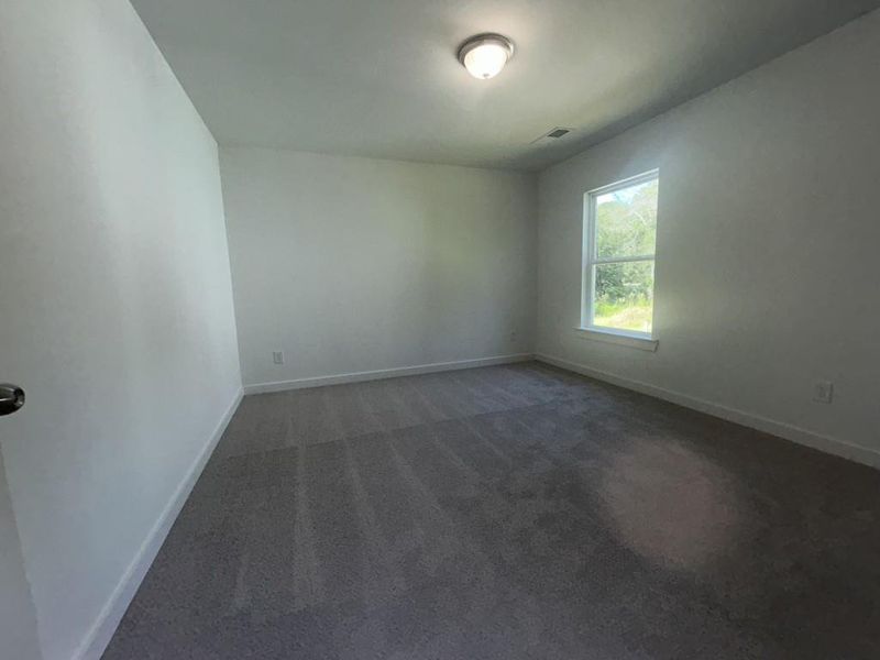 Spacious, unfurnished interior of a new home in Red Bird Manor, Jefferson (Image 9).