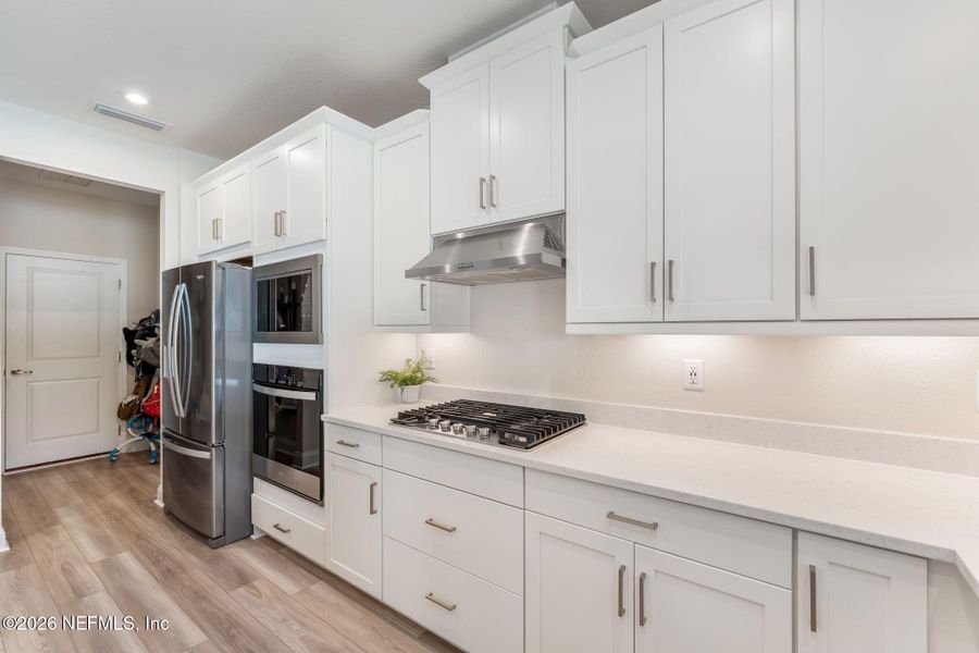 Furnished interior view inside a new home in Olde Mandarin Estates, Jacksonville (Image 42).