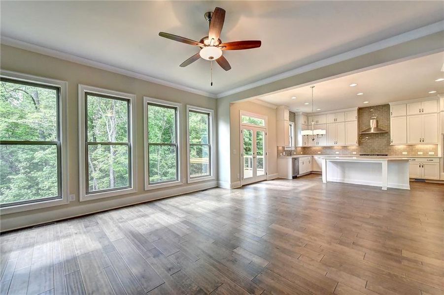 Spacious, unfurnished interior of a new home in Bellmoore Park, Duluth (Image 52).
