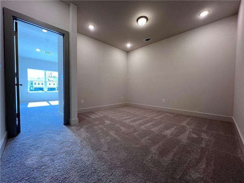 Spacious, unfurnished interior of a new home in , Norcross (Image 15).