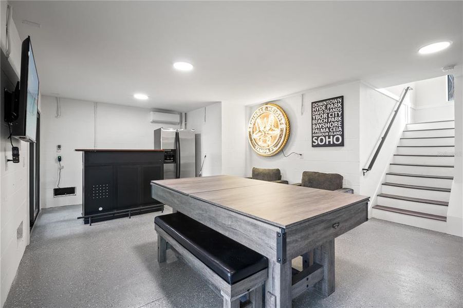 Furnished interior view inside a new home in , Tampa (Image 51).