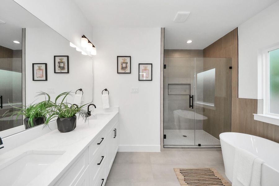 Furnished interior view inside a new home in , Houston (Image 15).