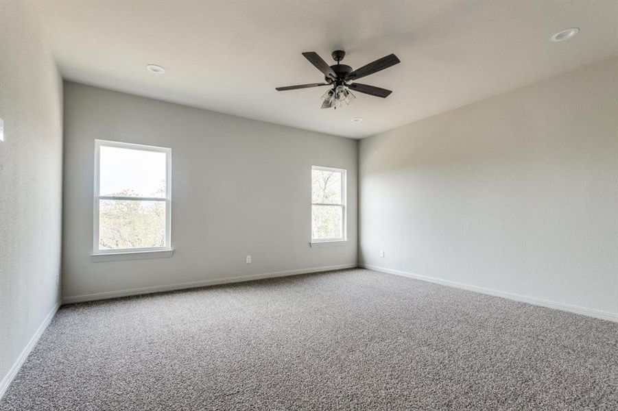 Spacious, unfurnished interior of a new home in , Runaway Bay (Image 9).