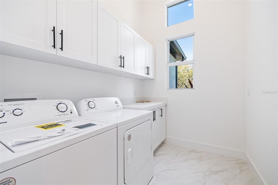 Close-up of interior finishes inside a home in , Kissimmee (Image 16). Close-up of interior finishes inside a home in , Kissimmee (Image 16).
