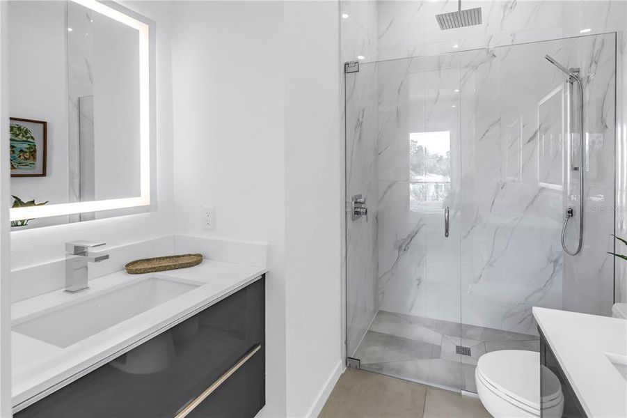 Furnished interior view inside a new home in , Sarasota (Image 48).