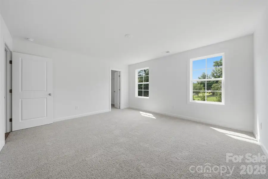 Spacious, unfurnished interior of a new home in , Hickory (Image 18).