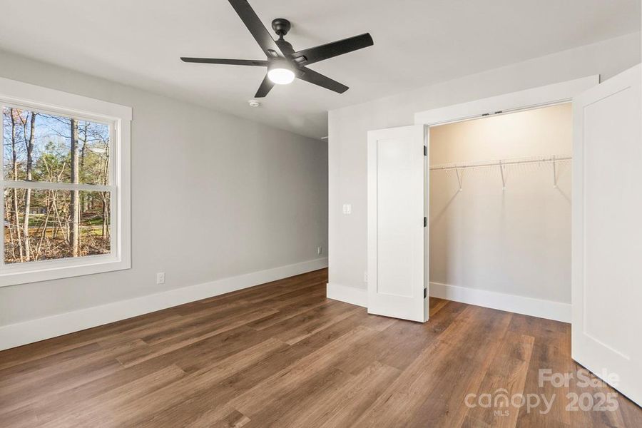 Spacious, unfurnished interior of a new home in , Lincolnton (Image 34).