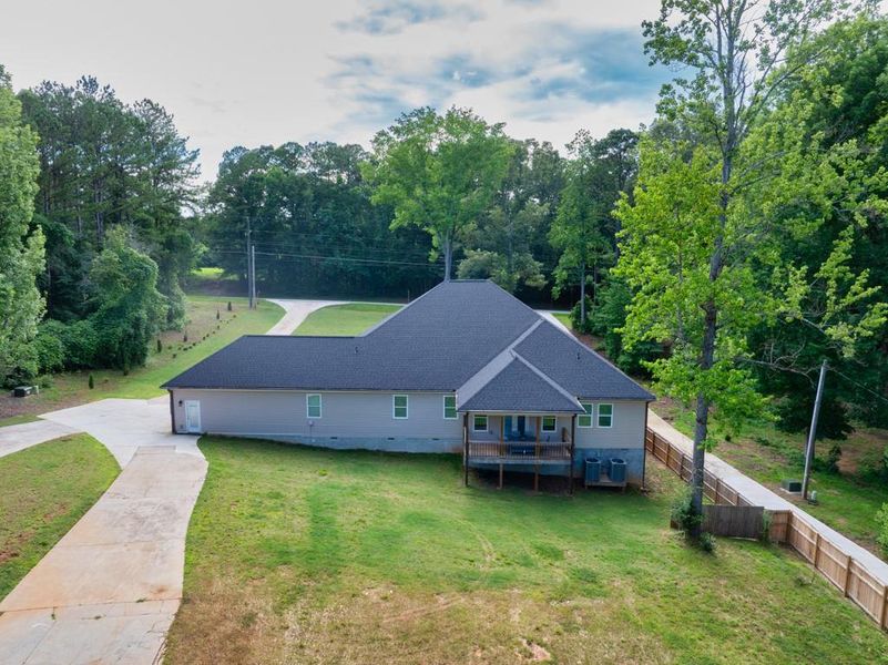 Front exterior of a new home in , Oxford, GA, highlighting curb appeal (Image 28).