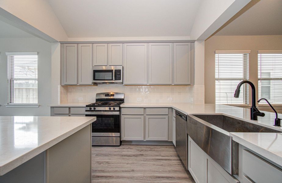 You and the family will appreciate the vast amounts of countertop space, great for entertaining