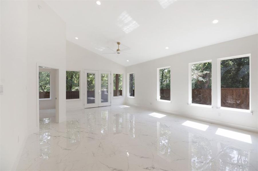 Image 18 of a home in .