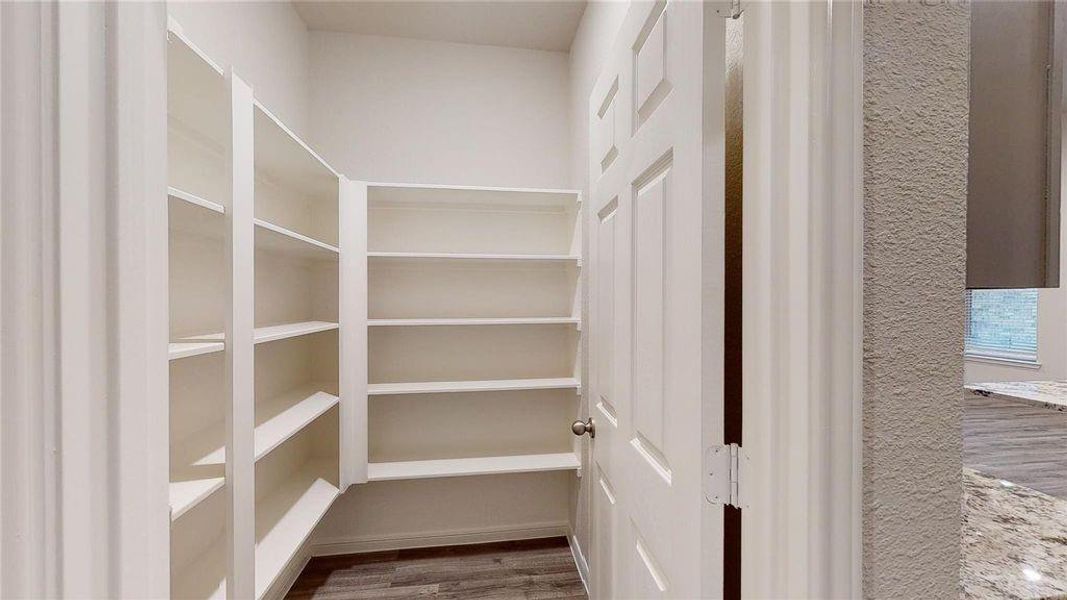 Spacious, unfurnished interior of a new home in River Ranch, Dayton (Image 16).