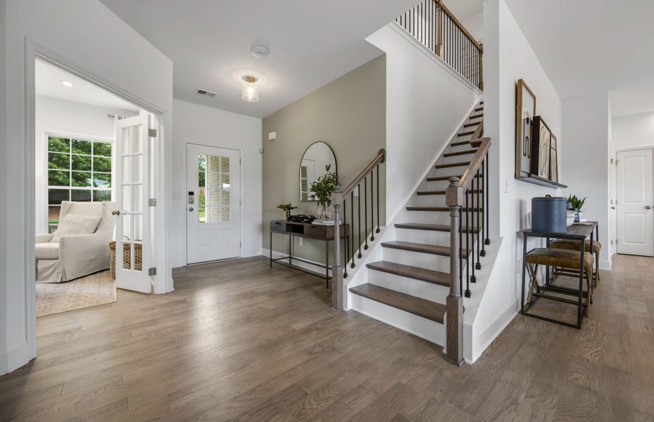 Representative furnished interior of a home built from the Aspire by Pulte Homes in Briarwood Reserve, Spartanburg (Image 48).