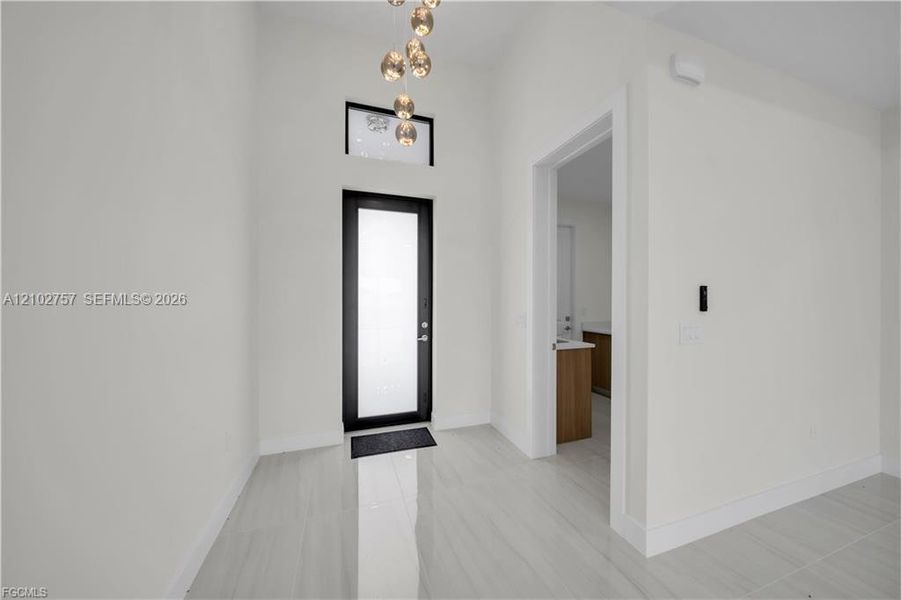 Spacious, unfurnished interior of a new home in , Lehigh Acres (Image 43).