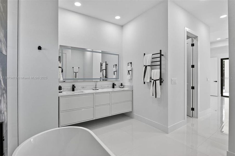 Furnished interior view inside a new home in , Cape Coral (Image 24).