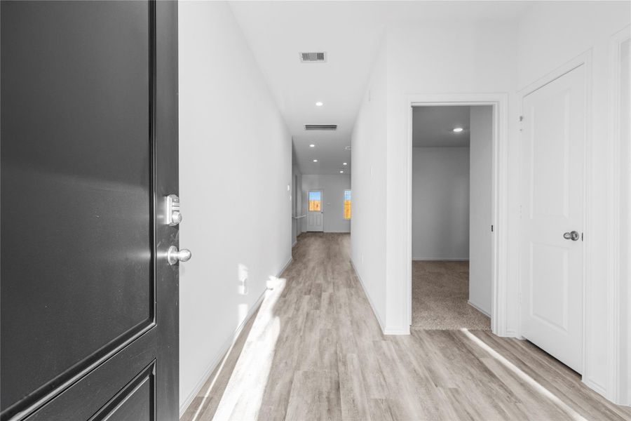 *All images, rooms measurements are approximate. All information, including pricing, is subject to change.