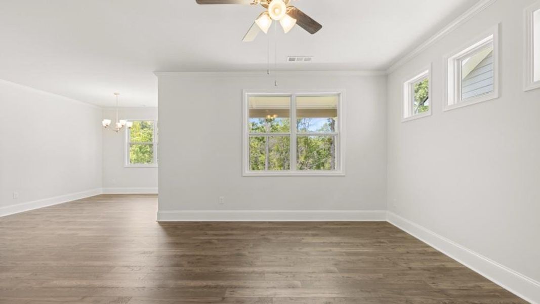 Spacious, unfurnished interior of a new home in , Dallas (Image 28).