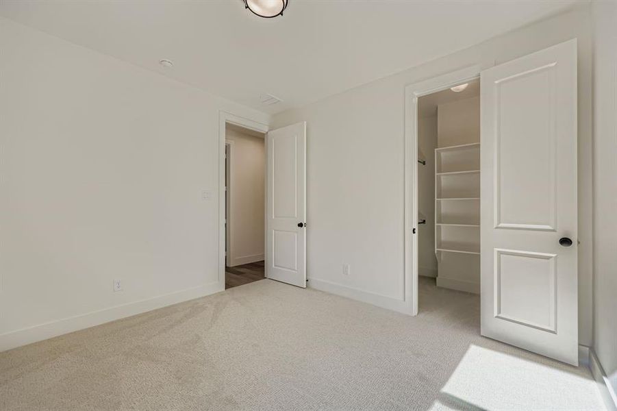Spacious, unfurnished interior of a new home in M3 Ranch 60s, Mansfield (Image 23).