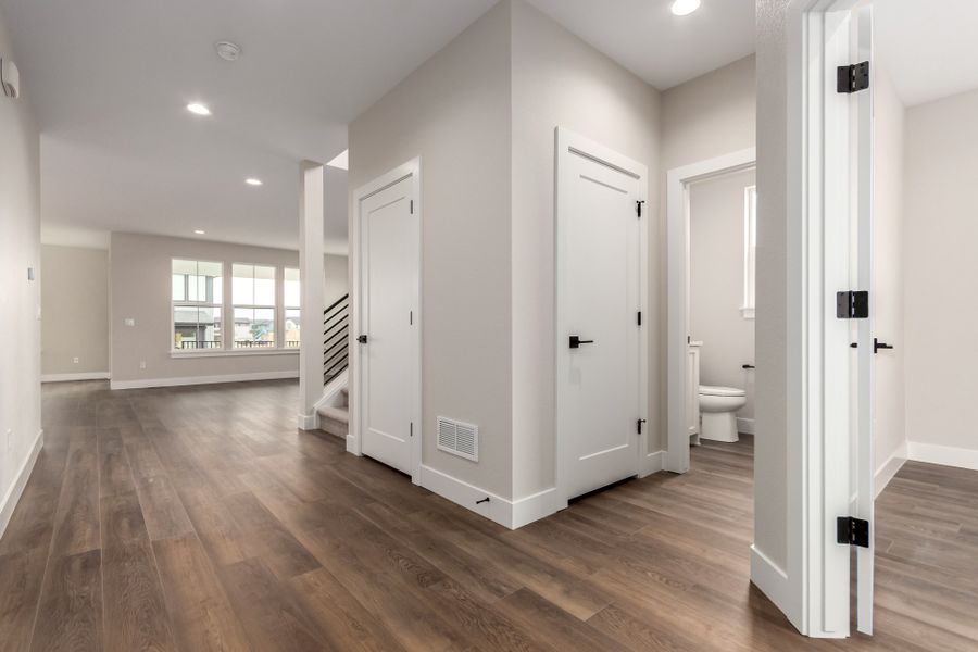 Spacious, unfurnished interior of a new home in West Grange, Longmont (Image 45).
