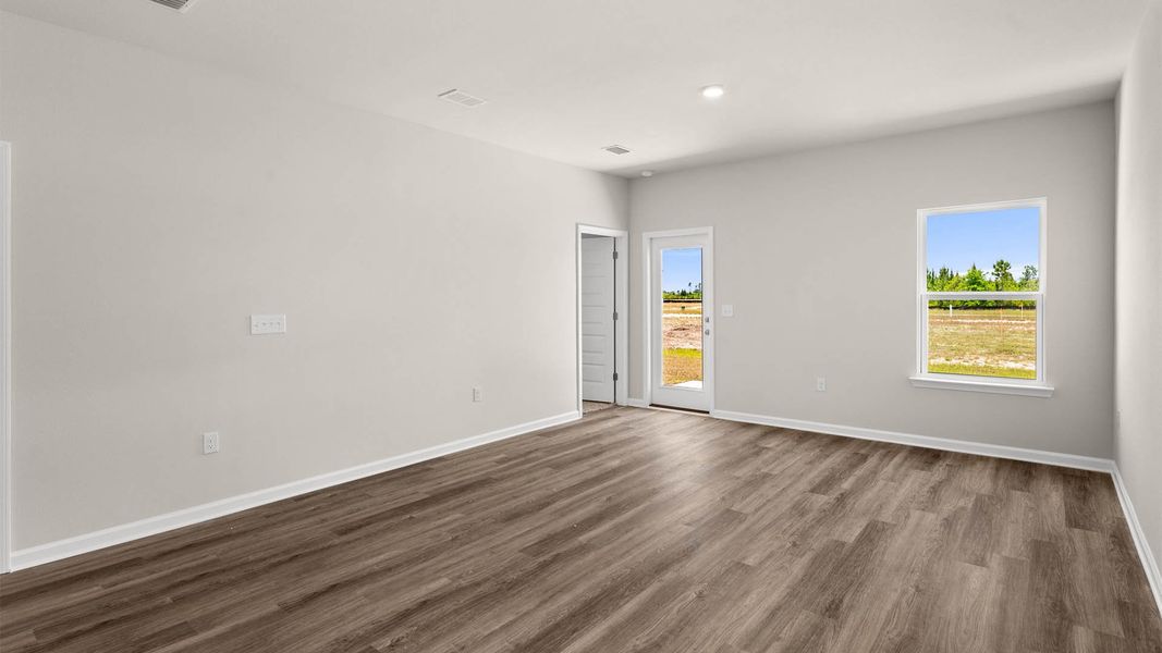 Representative unfurnished interior of a home built from the The Poppy by D.R. Horton in Liberty, Panama City (Image 20).