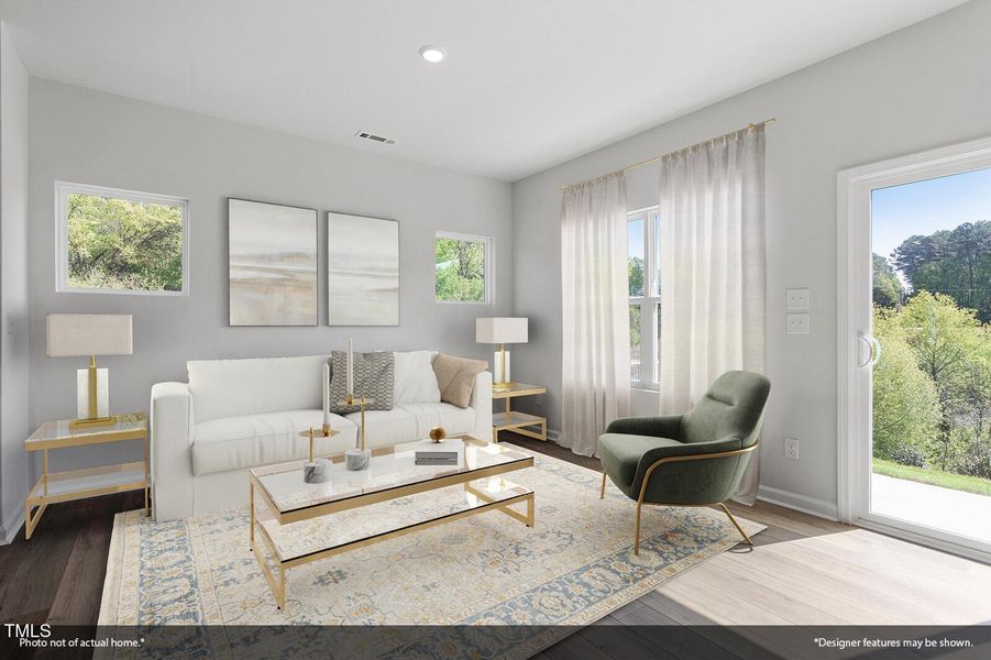 1 Dahlia Virtual Staging