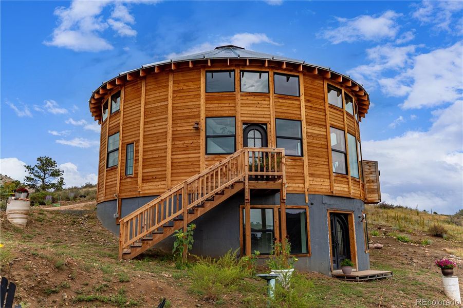 Image 37 of a home in .