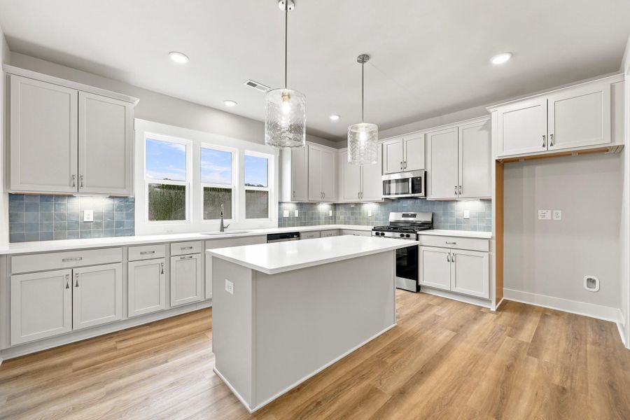 Furnished interior view inside a new home in Allen Park, Raleigh (Image 8).