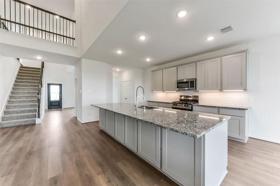 Furnished interior view inside a new home in River Ranch Meadows, Dayton (Image 8).