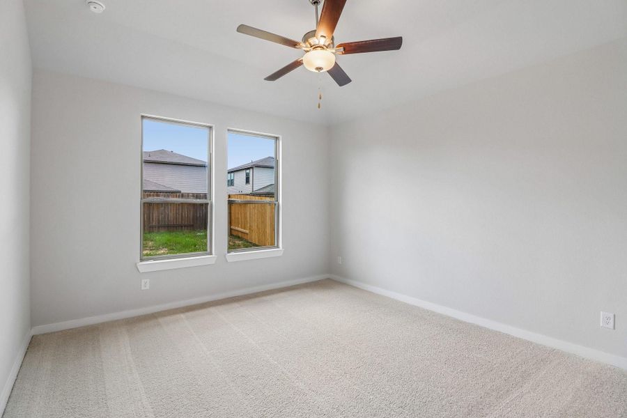 Spacious, unfurnished interior of a new home in Granger Pines, Conroe (Image 14).