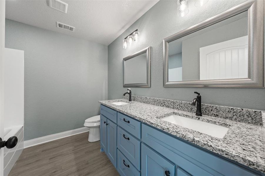 Furnished interior view inside a new home in , Waco (Image 7).