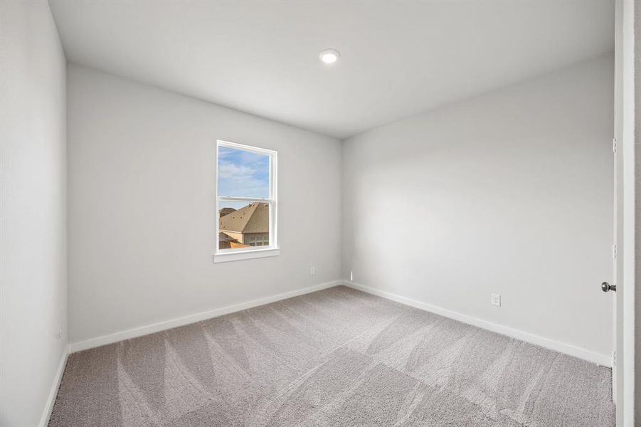 Spacious, unfurnished interior of a new home in Overland Grove, Heath (Image 13).