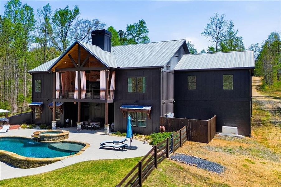 Image 107 of a home in .