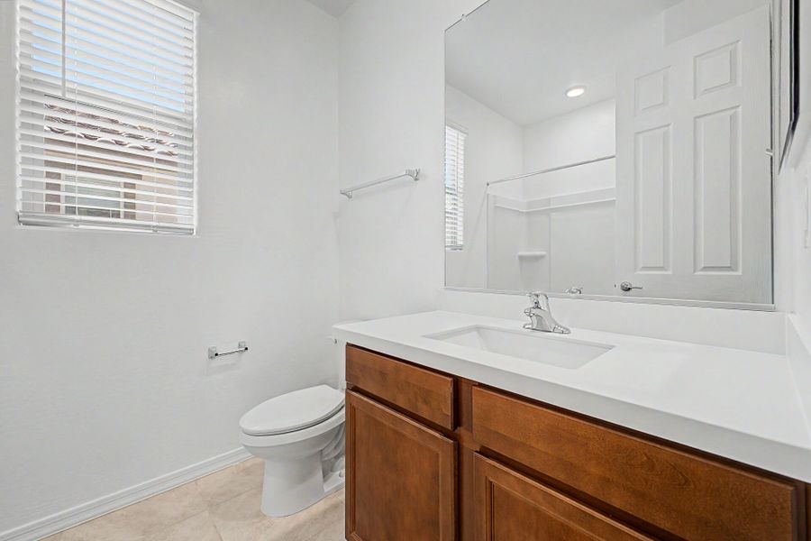 Furnished interior view inside a new home in Tyler Ranch, Buckeye (Image 6).