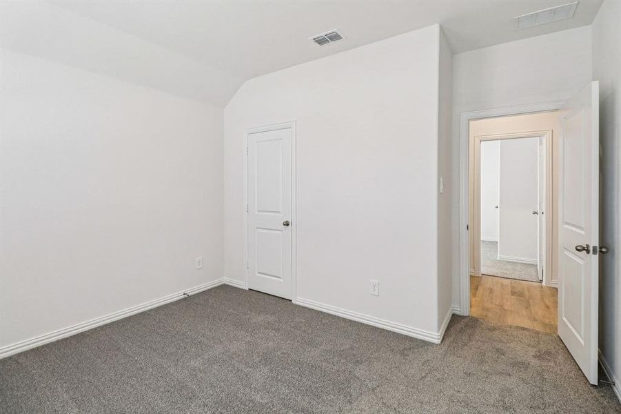 Spacious, unfurnished interior of a new home in River Ridge, Crandall (Image 22).