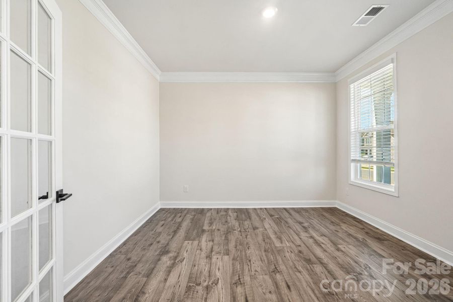 Spacious, unfurnished interior of a new home in Sylvan Creek, Denver (Image 34). Spacious, unfurnished interior of a new home in Sylvan Creek, Denver (Image 34).