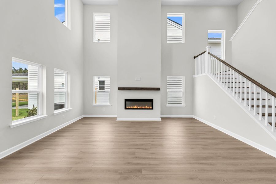 Spacious, unfurnished interior of a new home in , Ravenel (Image 17).