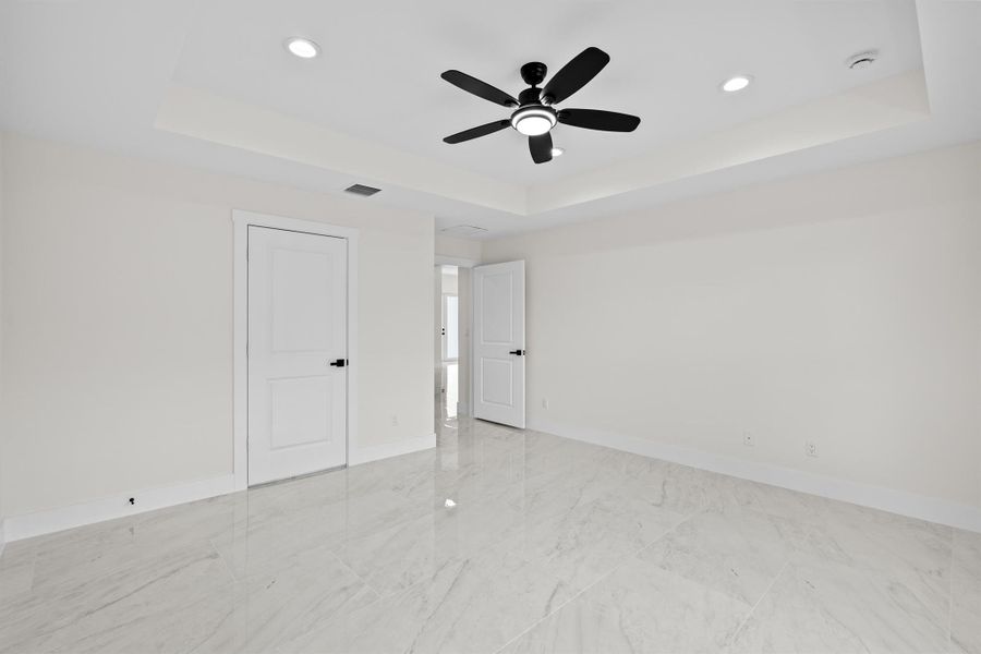Spacious, unfurnished interior of a new home in , Fort Pierce (Image 40). Spacious, unfurnished interior of a new home in , Fort Pierce (Image 40).