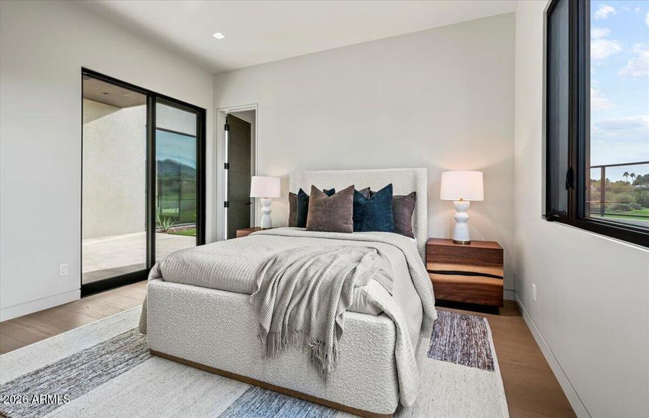 086-9790 N 56th St 62