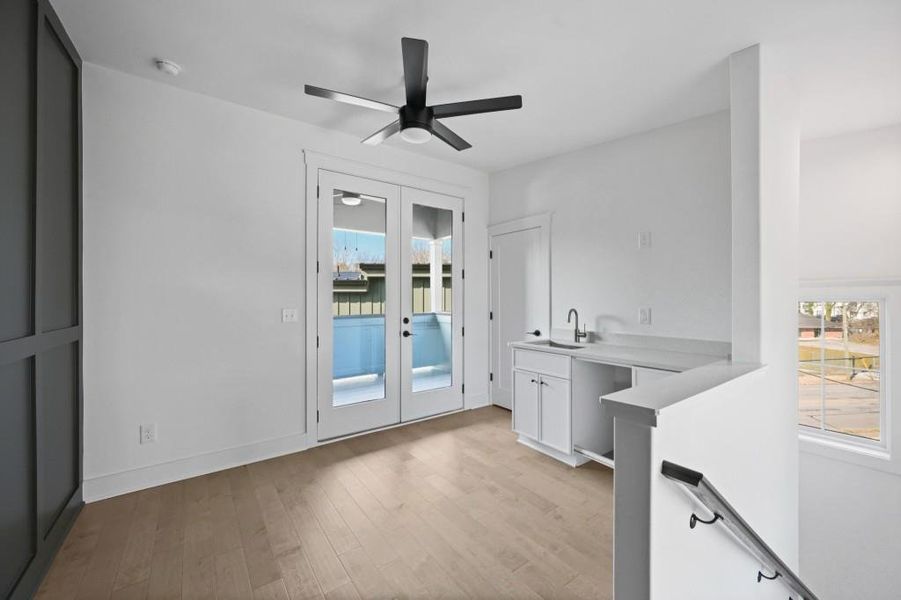 Spacious, unfurnished interior of a new home in , Atlanta (Image 28).