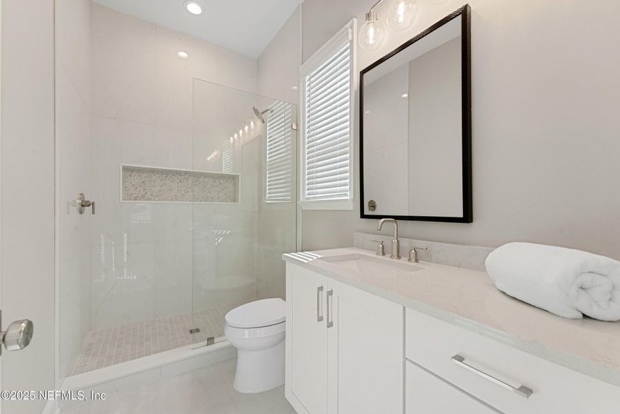 Furnished interior view inside a new home in , Ponte Vedra Beach (Image 10).