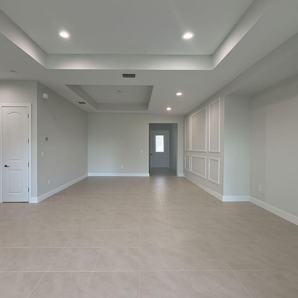 Spacious, unfurnished interior of a new home in , Westlake (Image 17).