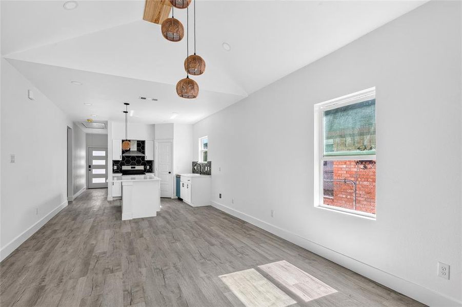 Spacious, unfurnished interior of a new home in , Dallas (Image 19). Spacious, unfurnished interior of a new home in , Dallas (Image 19).