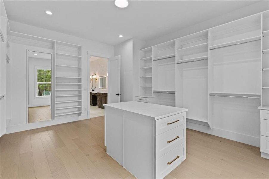 Image 80 of a home in .