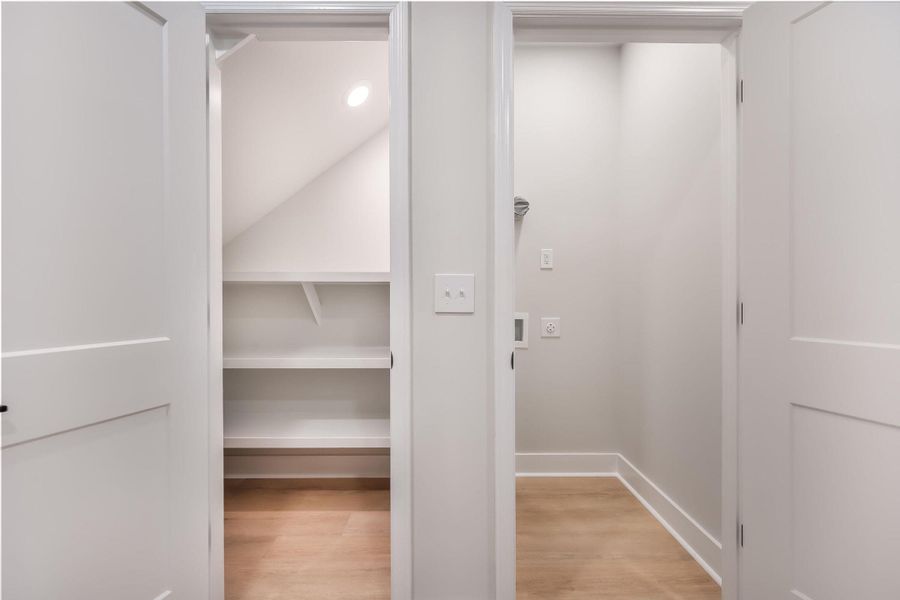 Spacious, unfurnished interior of a new home in , North Charleston (Image 22).