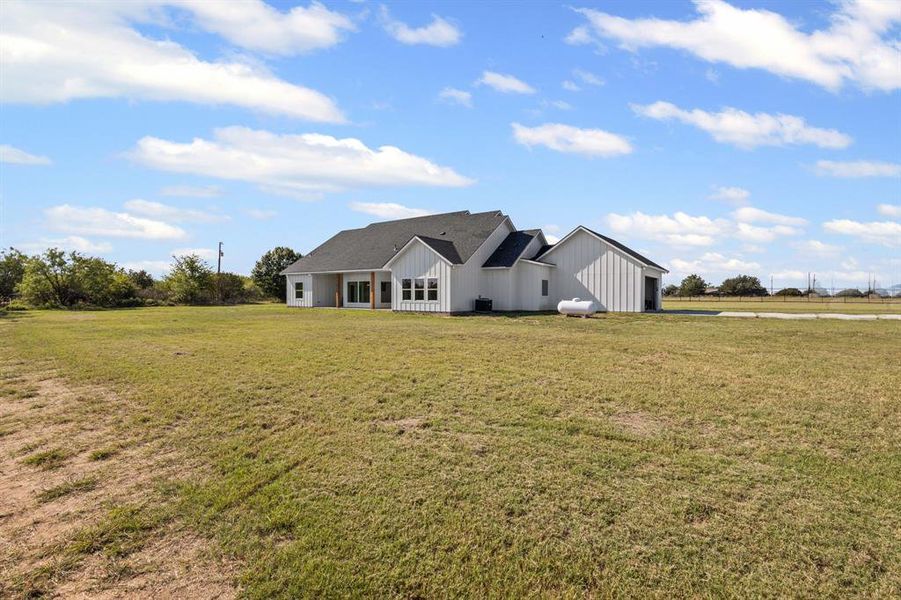 Image 31 of a home in . Image 31 of a home in .