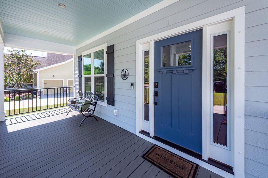 Exterior details and patio area of a home in , Charleston (Image 31).