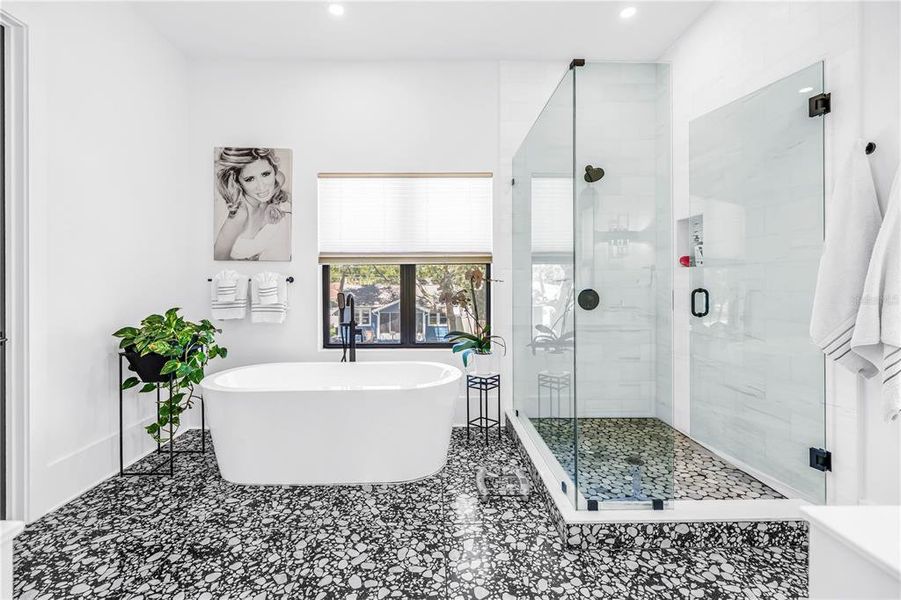 Furnished interior view inside a new home in , St. Petersburg (Image 9).