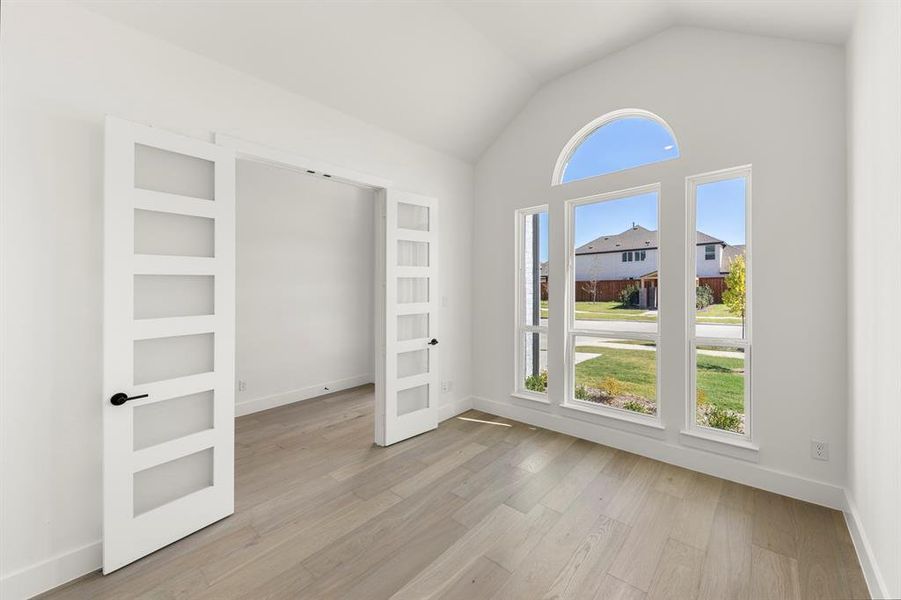 06. 4717 Allende - Dining