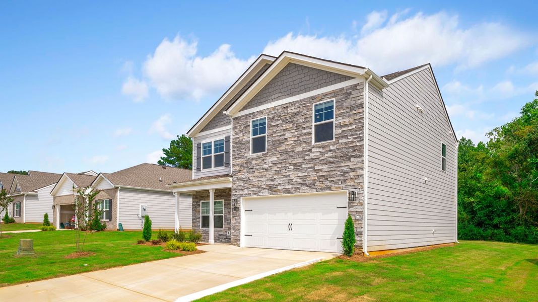 Front exterior of a new home in Fairview Hills, Cleveland, TN, highlighting curb appeal (Image 17).