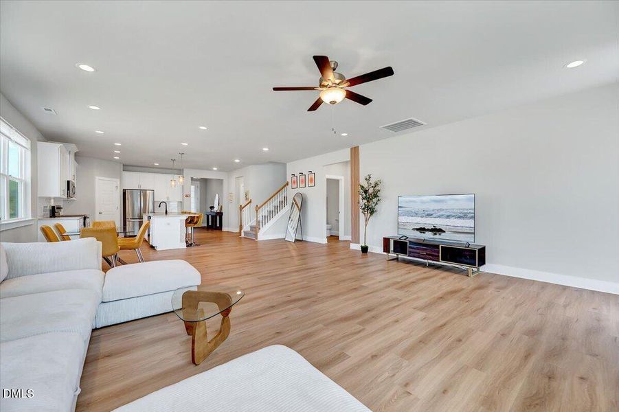 17-7412 Prato Ct-17 17-7412 Prato Ct-17